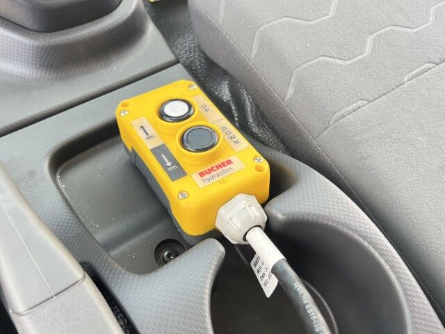 2025 Isuzu NPR-HD Crew Cab DSL 14' BABCO Aluminum Landscape Dump Truck Miami FL