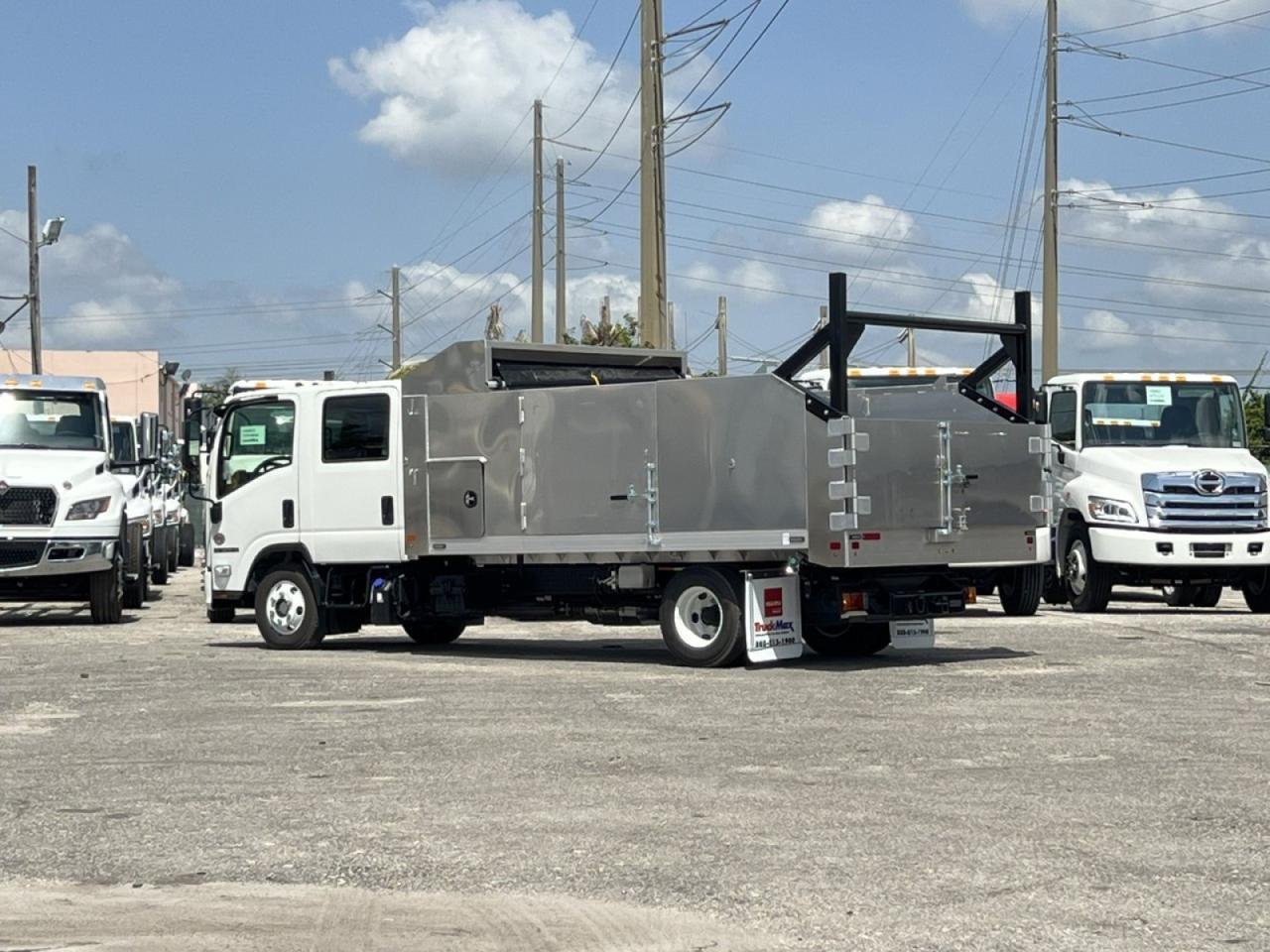 2025 Isuzu NPR-HD Crew Cab DSL 14' BABCO Aluminum Landscape Dump Truck Tampa FL
