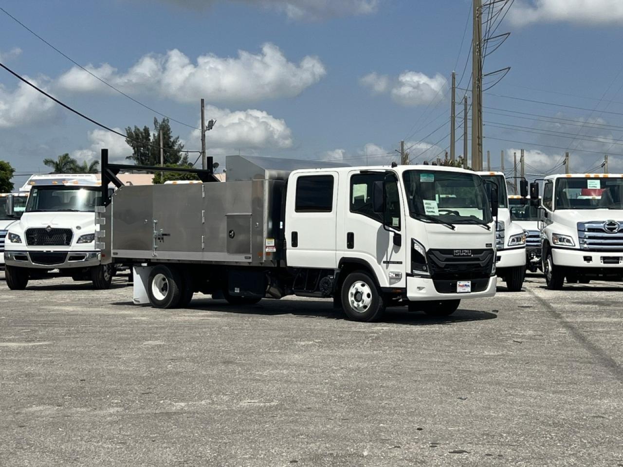 2025 Isuzu NPR-HD Crew Cab DSL 14' BABCO Aluminum Landscape Dump Truck Tampa FL