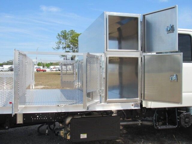 2025 Isuzu NPR-HD Crew cab Aluminum Dovetail Flatbed (Gas) Homestead FL