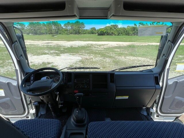 2025 Isuzu NPR-HD Crew cab Aluminum Dovetail Flatbed (Gas) Homestead FL