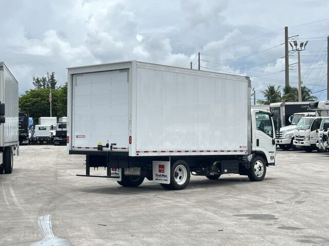 2025 Isuzu NPR-XD