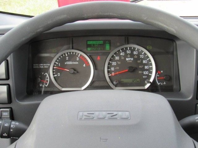 2025 Isuzu NPR-XD Crew Cab 16' Dry Box Truck Homestead FL