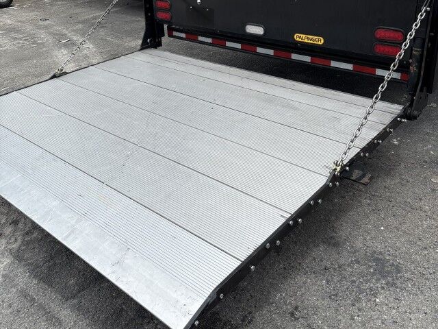 2025 Isuzu NPR-XD Crew Cab DSL 16' Dry Box Truck with Aluminum Rail Gate Miami FL