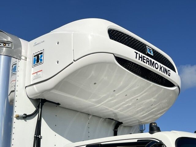 2025 Isuzu NRR 20' Refrigerated Truck with 2,200 lbs. Lift Gate Homestead FL