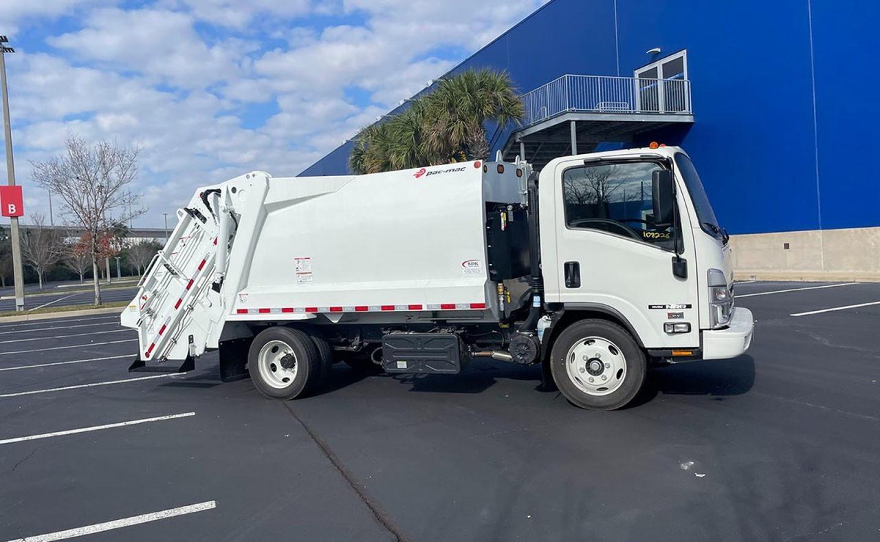2025 Isuzu NRR 8 Yard Pac Mac Rear Loader Garbage Trucks Tampa FL