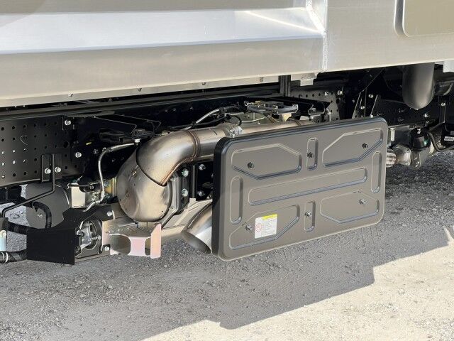 2025 Isuzu NRR Crew Cab 14&apos; BABCO Aluminum Landscape Dump Truck Homestead FL