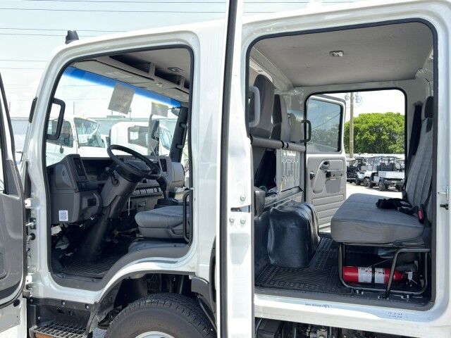 2025 Isuzu NRR Crew Cab DSL 14' BABCO Aluminum Chipper Landscape Dump Truck Homestead FL