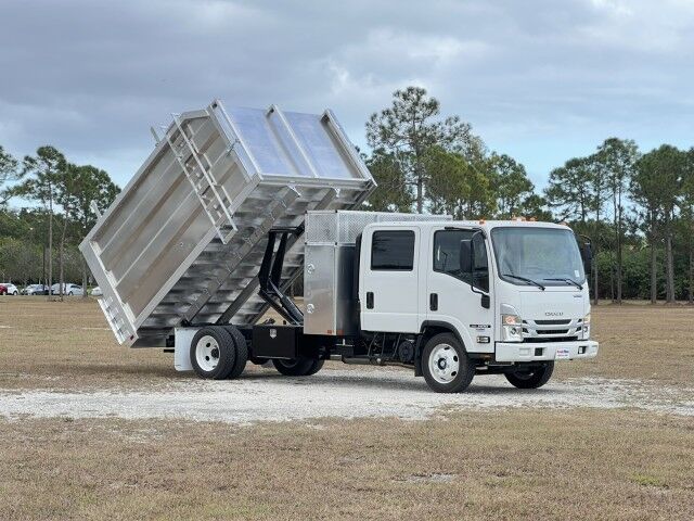 2025 Isuzu NRR Crew Cab GAS 12' BABCO Aluminum Chipper Truck with 2' Tunnel Box