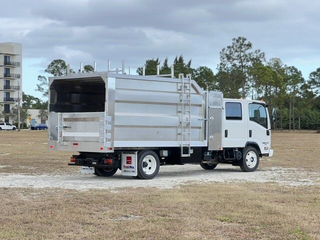 2025 Isuzu NRR Crew Cab GAS 12' BABCO Aluminum Chipper Truck with 2' Tunnel Box
