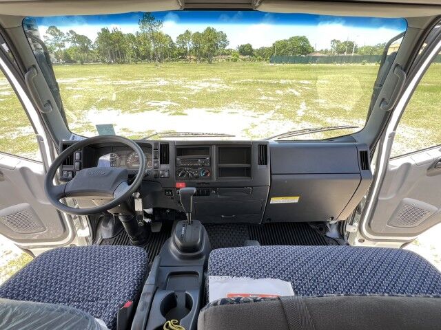 2025 Isuzu NRR Crew Cab GAS 14+5 BABCO Aluminum Dovetail Flatbed Truck Miami FL