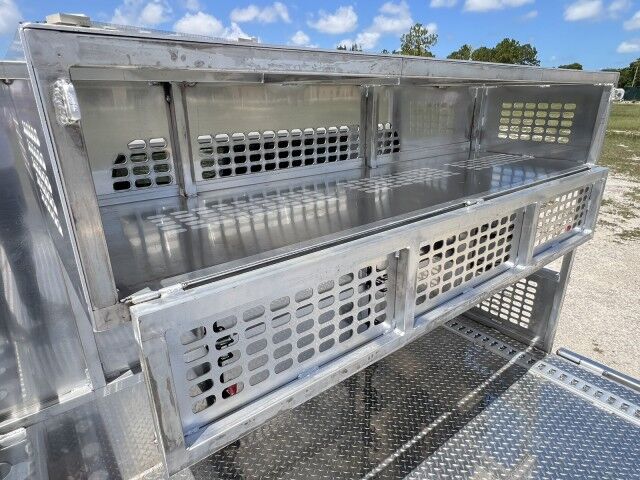 2025 Isuzu NRR Crew Cab GAS 14+5 BABCO Aluminum Dovetail Flatbed Truck Miami FL