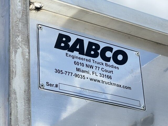 2025 Isuzu NRR Crew Cab GAS 14+5 BABCO Aluminum Dovetail Flatbed Truck Miami FL