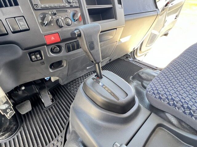 2025 Isuzu NRR Crew Cab GAS 14+5 BABCO Aluminum Dovetail Flatbed Truck Miami FL