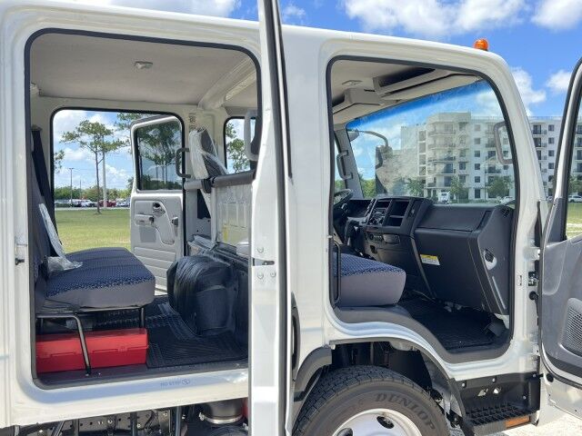 2025 Isuzu NRR Crew Cab GAS 14+5 BABCO Aluminum Dovetail Flatbed Truck Miami FL