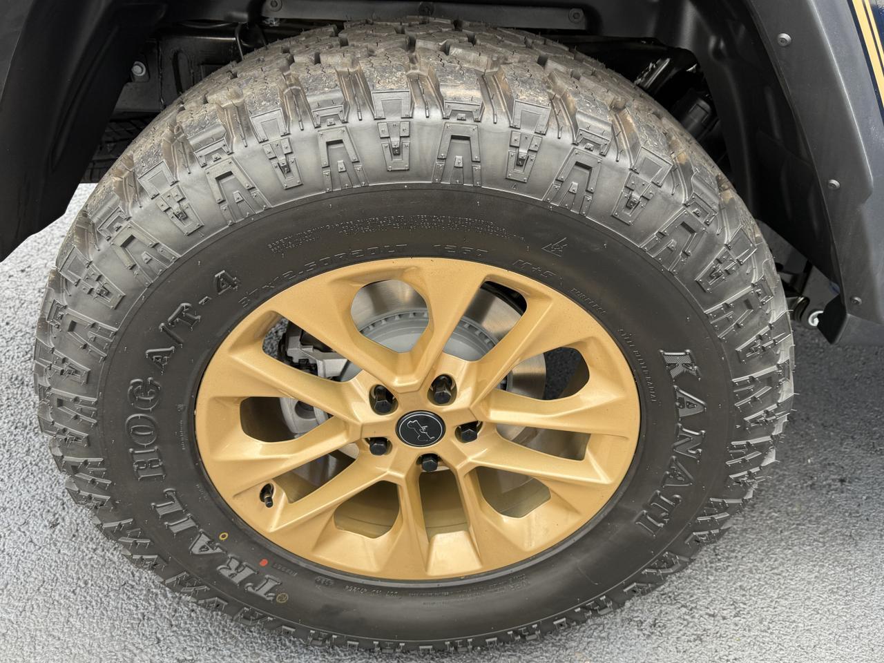 2025 JEEP GLADIATOR SPORT Nighthawk Connellsville PA