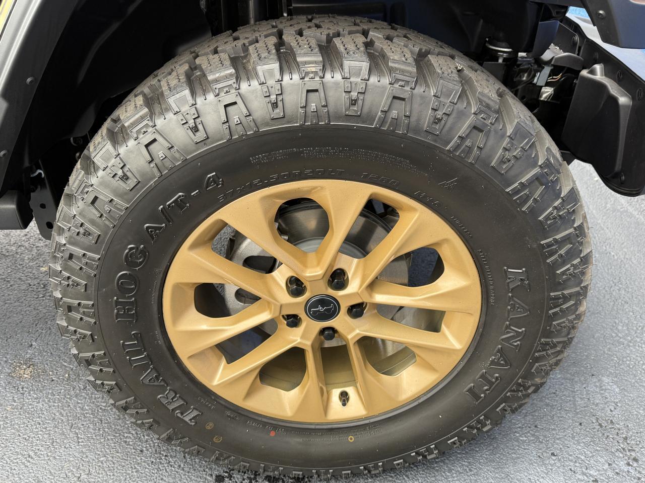 2025 JEEP GLADIATOR SPORT Nighthawk Connellsville PA