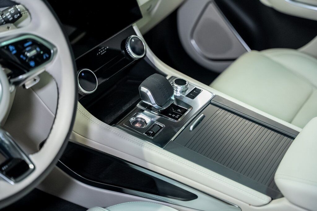 2025 Jaguar F-PACE P250 R-Dynamic S Indianapolis IN