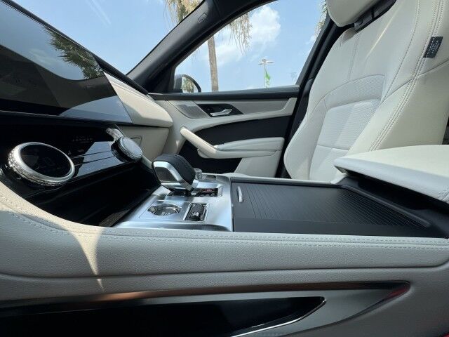 2025 Jaguar F-PACE R-Dynamic S San Juan TX