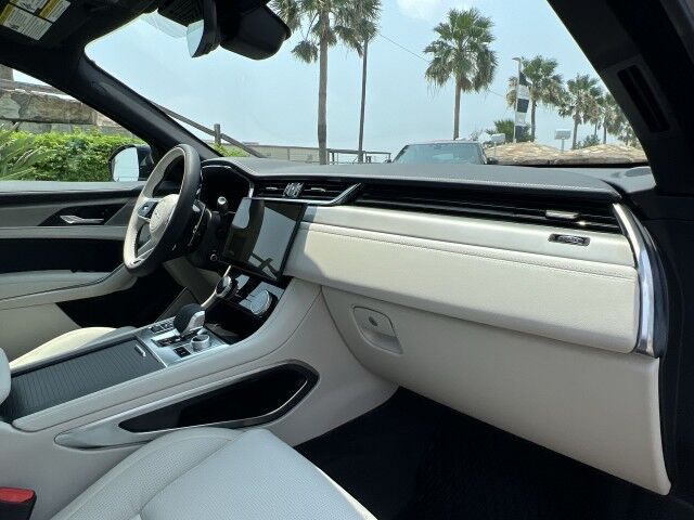 2025 Jaguar F-PACE R-Dynamic S San Juan TX