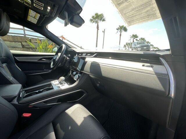 2025 Jaguar F-PACE R-Dynamic S San Juan TX