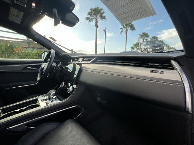 2025 Jaguar F-PACE R-Dynamic S San Juan TX
