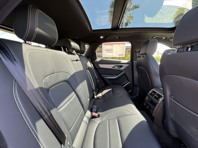 2025 Jaguar F-PACE R-Dynamic S San Juan TX