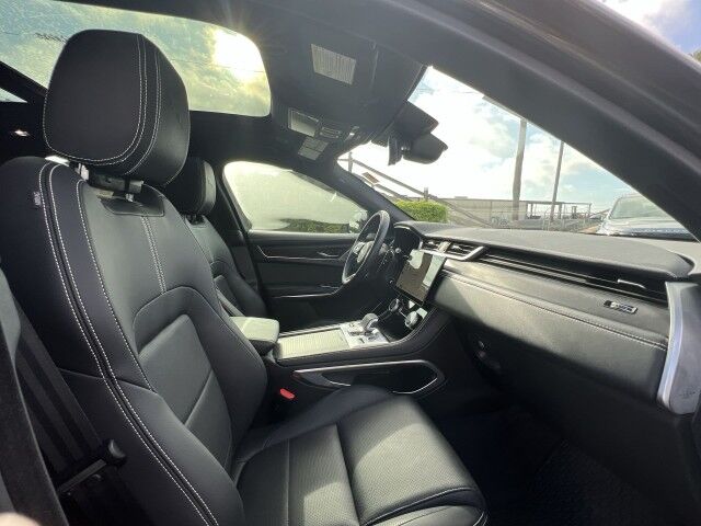 2025 Jaguar F-PACE R-Dynamic S San Juan TX