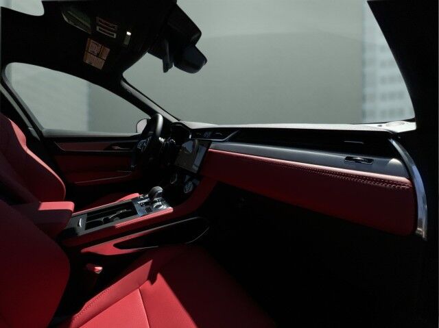 2025 Jaguar F-PACE R-Dynamic S San Juan TX