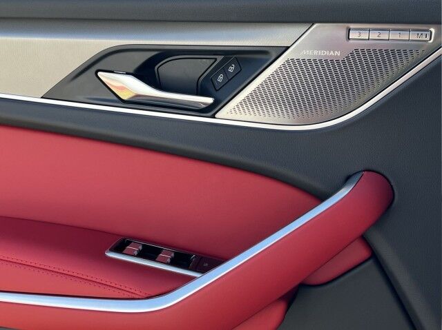 2025 Jaguar F-PACE R-Dynamic S San Juan TX