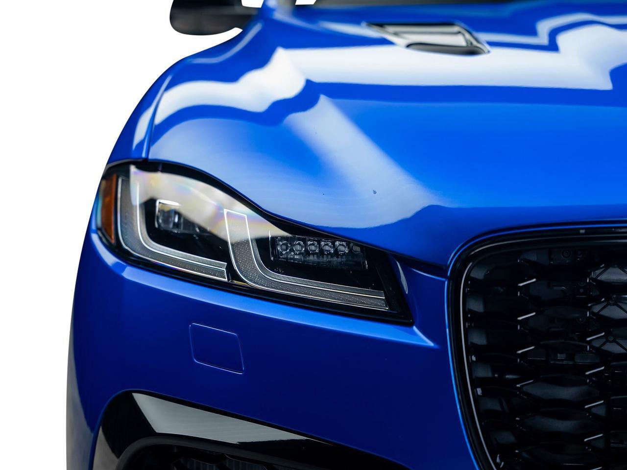 2025 Jaguar F-PACE SVR