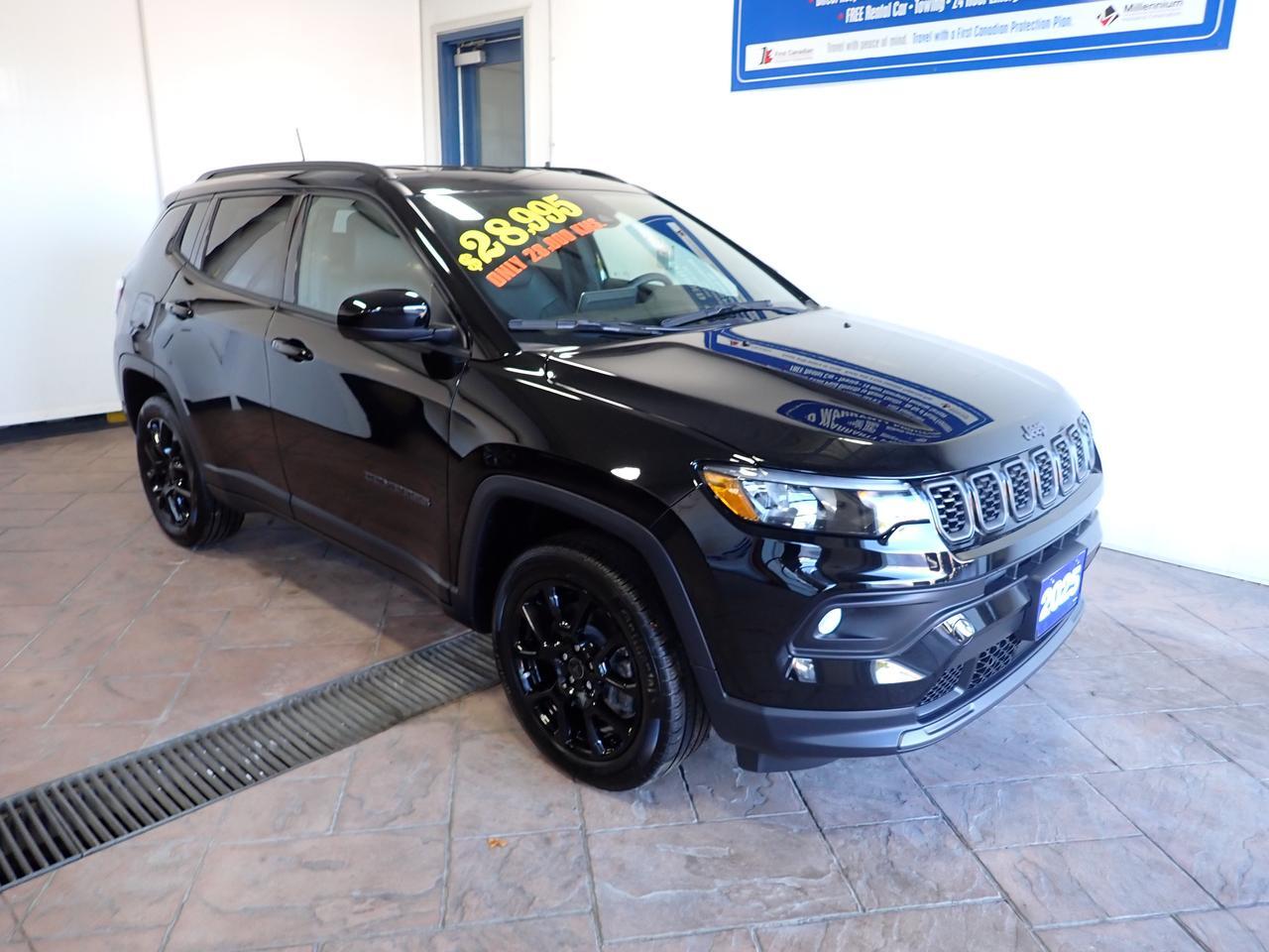 2025 Jeep Compass Altitude 4X4 LEATHER NAVI