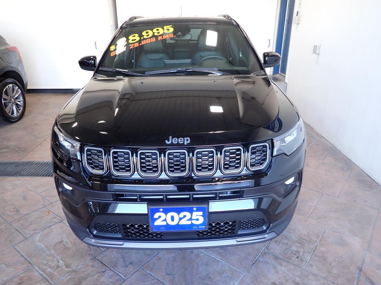 2025 Jeep Compass Altitude 4X4 LEATHER NAVI Listowel ON