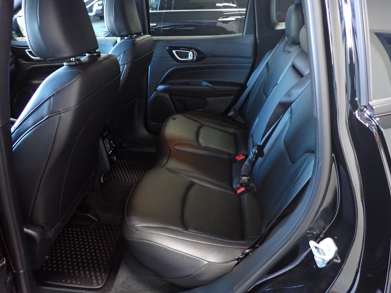 2025 Jeep Compass Altitude 4X4 LEATHER NAVI Listowel ON
