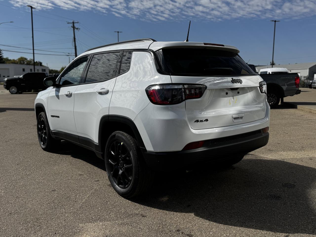 2025 Jeep Compass Altitude 4x4 SUV | Turbocharged Engine | Leatherette Seats | Power Liftgate | Backup Camera Redwater AB