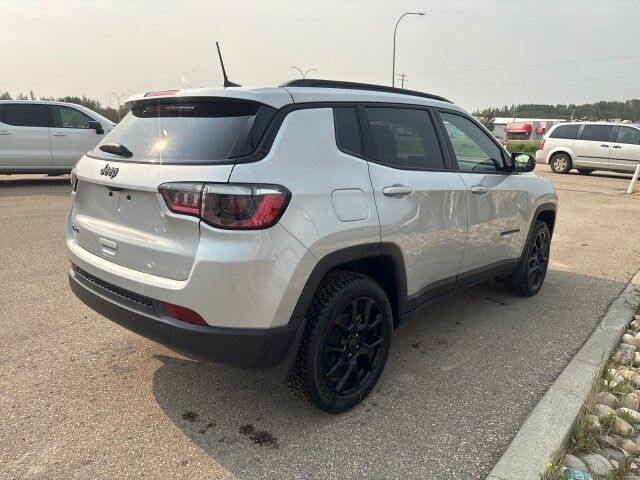 2025 Jeep Compass Altitude Whitecourt AB