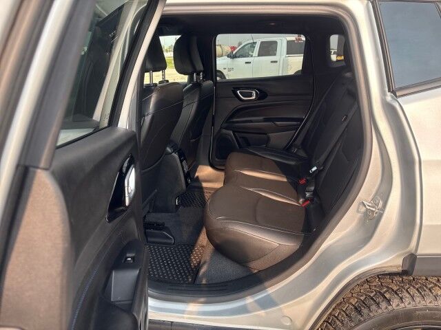 2025 Jeep Compass Altitude Whitecourt AB