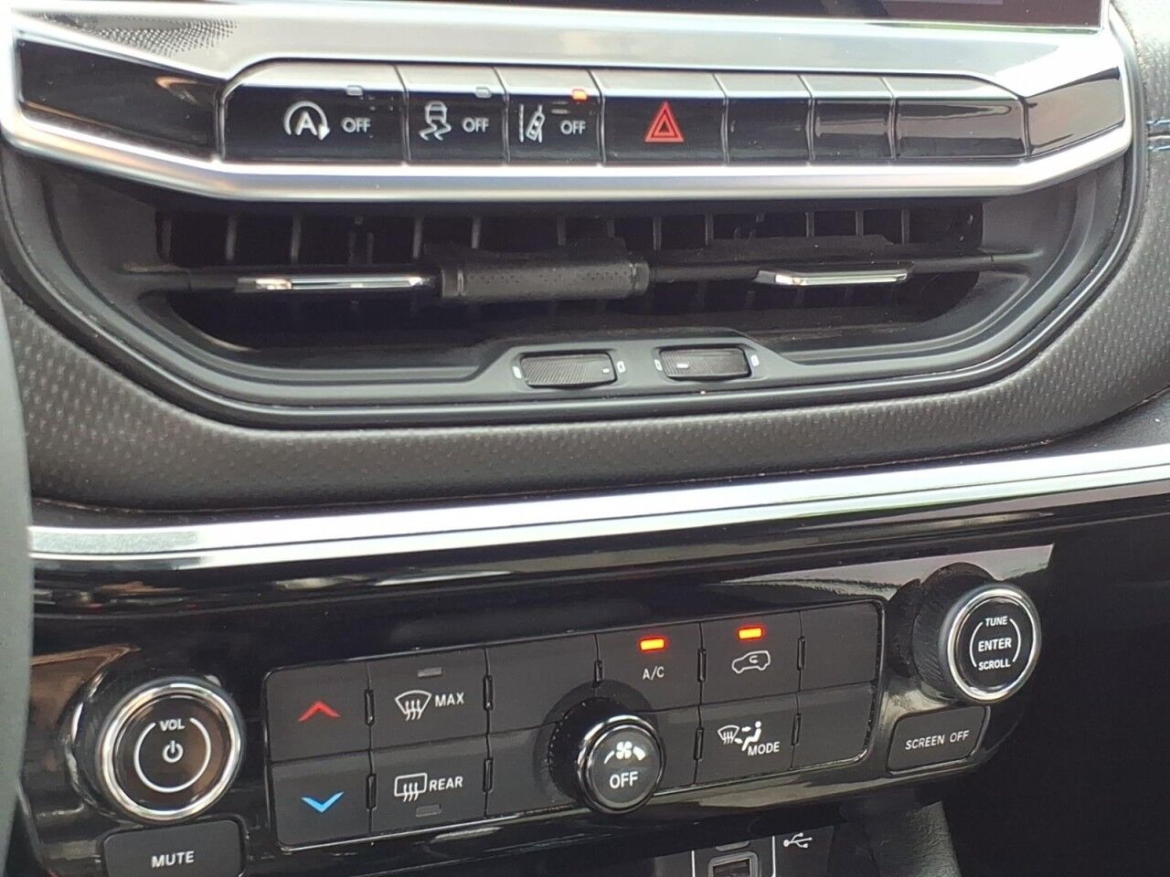 2025 Jeep Compass Latitude Uvalde TX