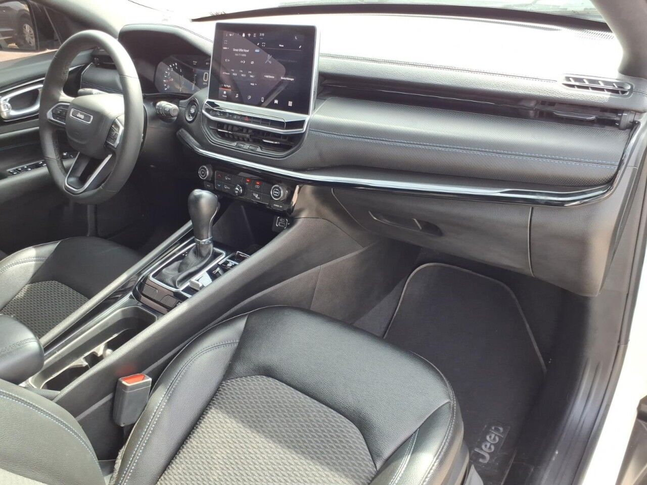 2025 Jeep Compass Latitude Uvalde TX
