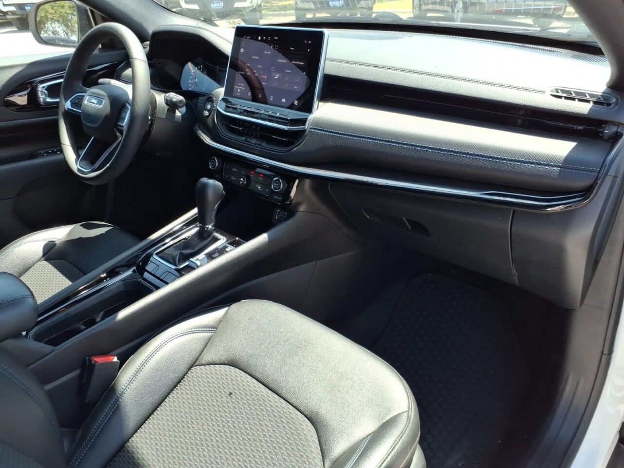 2025 Jeep Compass Latitude Uvalde TX