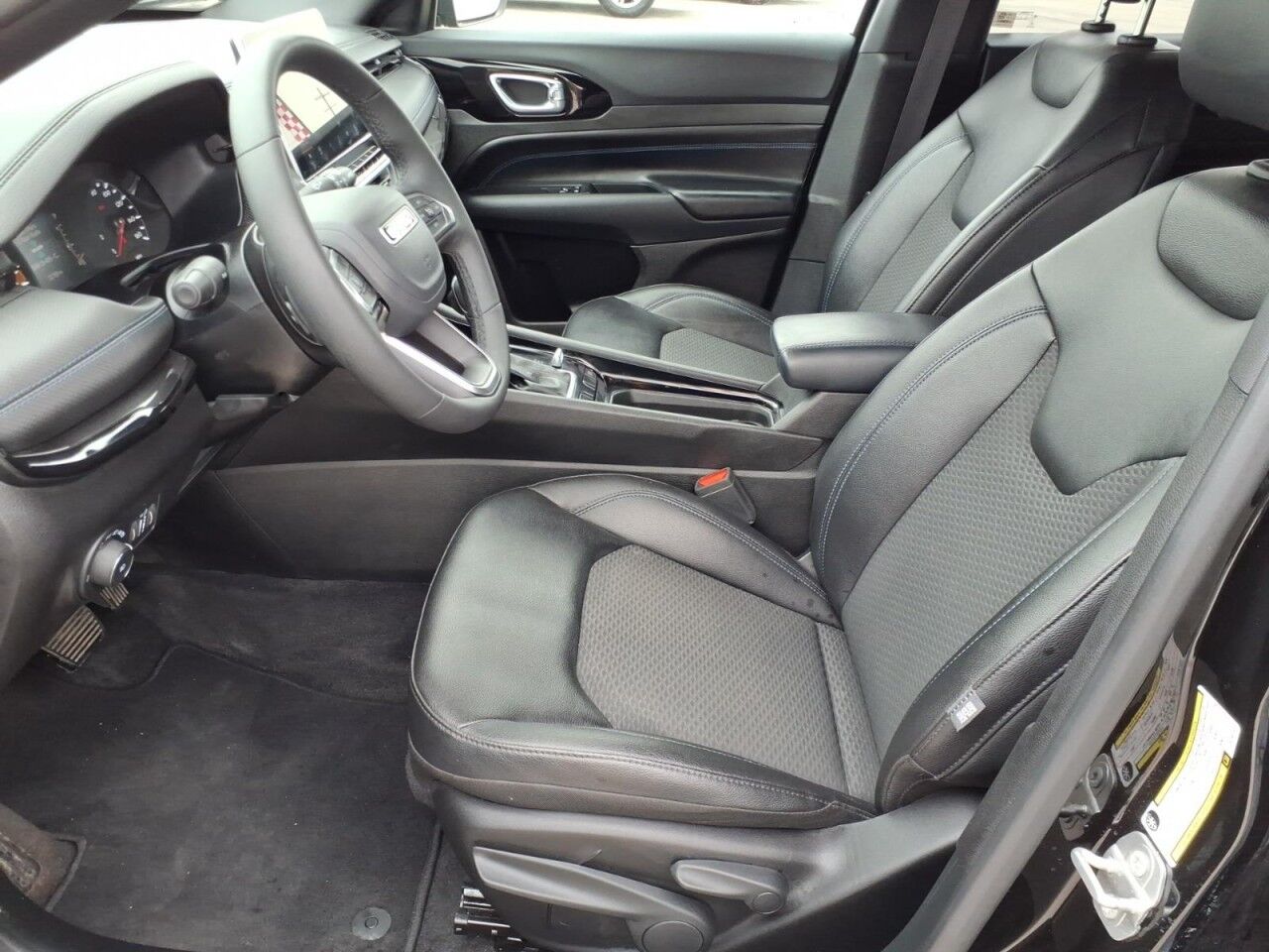 2025 Jeep Compass Latitude Uvalde TX