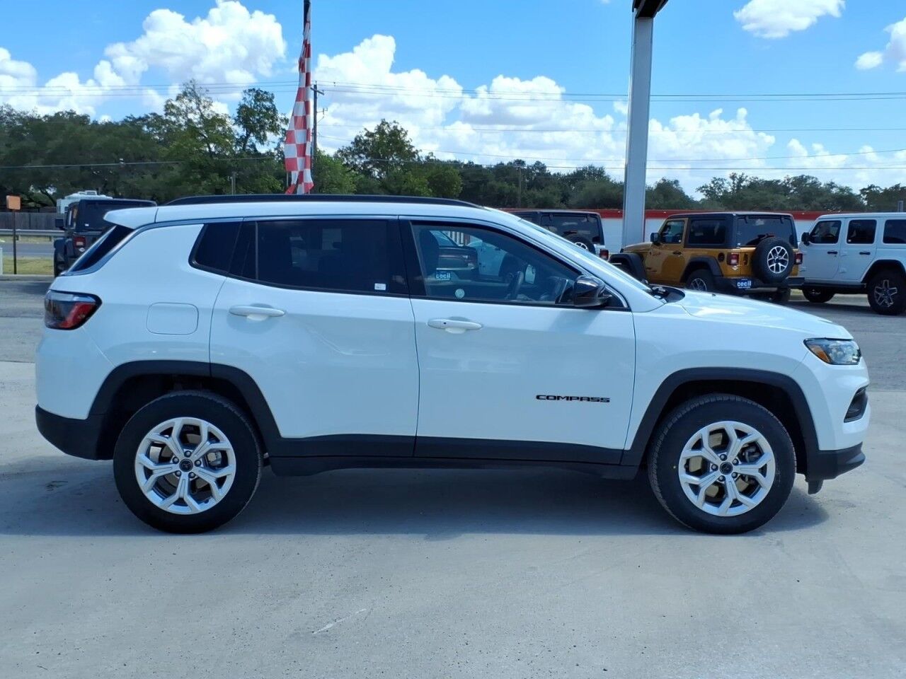 2025 Jeep Compass Latitude
