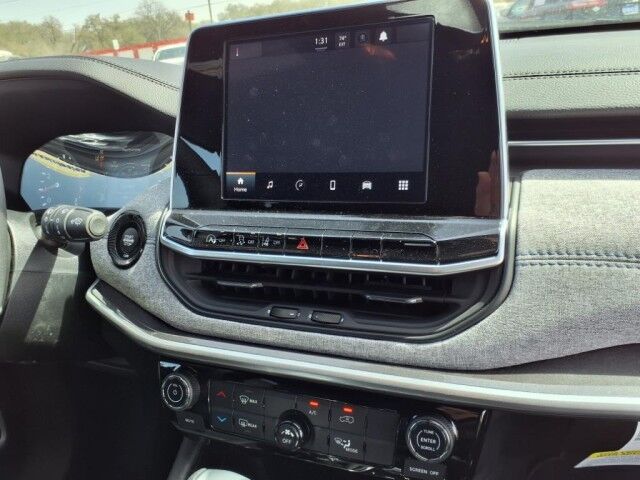 2025 Jeep Compass Latitude  TX