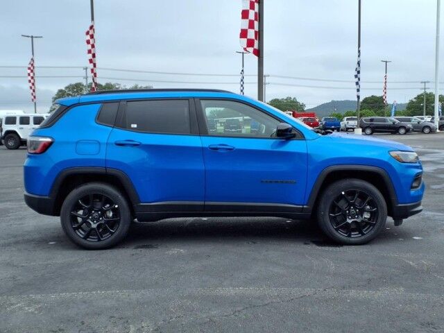 2025 Jeep Compass Latitude  TX