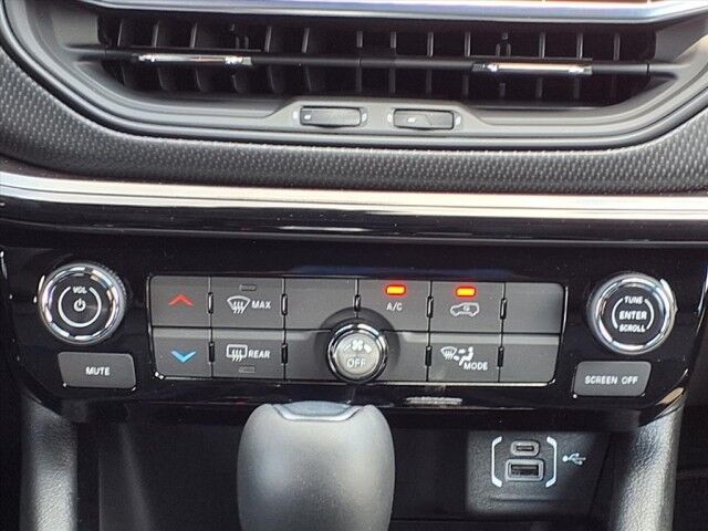 2025 Jeep Compass Latitude  TX
