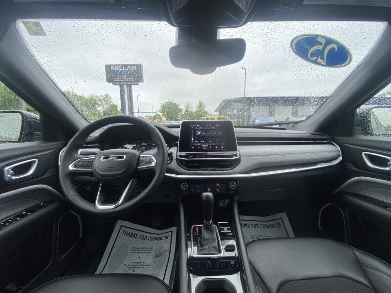 2025 Jeep Compass Latitude Springfield PA