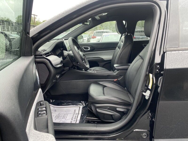 2025 Jeep Compass Latitude Springfield PA