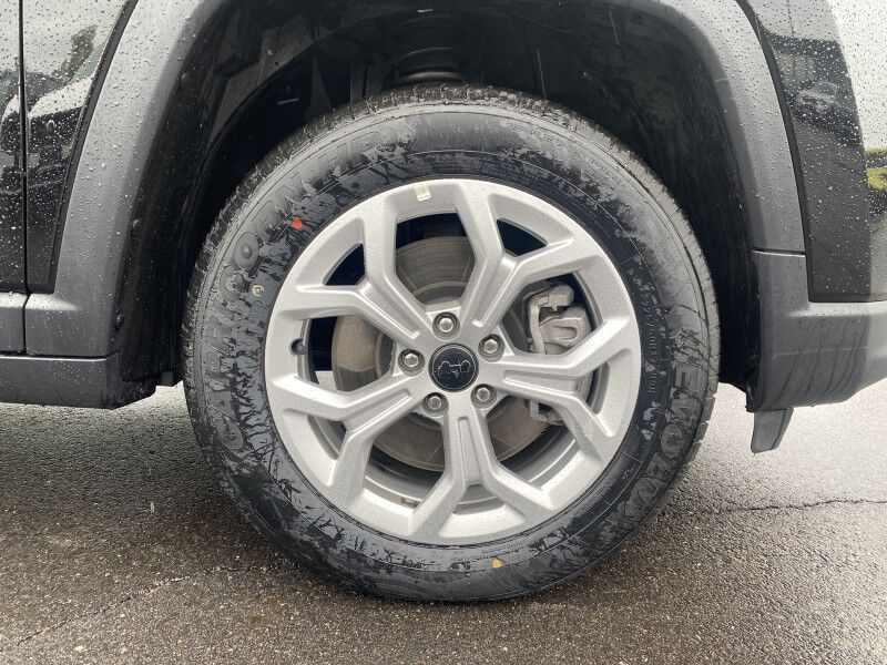 2025 Jeep Compass Latitude Springfield PA