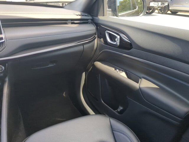 2025 Jeep Compass Latitude Appleton WI