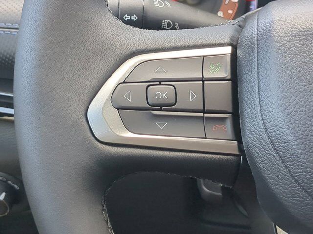 2025 Jeep Compass Latitude Appleton WI